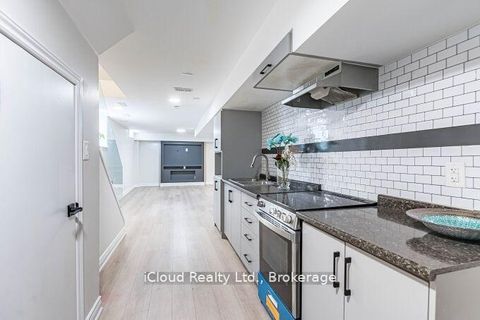 Photo 37 at 109 Kaitting Trail, GO Glenorchy, Oakville