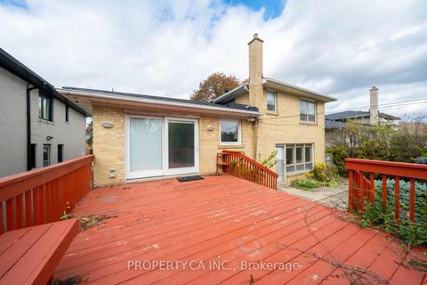 Photo 17 at 19 Arlstan Drive, Bathurst Manor, Toronto