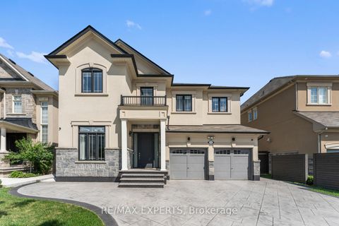 Photo 2 at 6 Dunrobin Crescent, Kleinburg, Vaughan