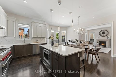 Photo 14 at 6 Dunrobin Crescent, Kleinburg, Vaughan