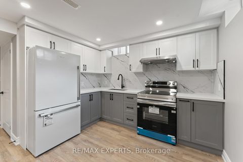 Photo 38 at 6 Dunrobin Crescent, Kleinburg, Vaughan