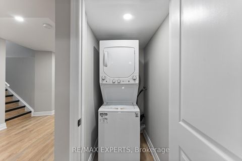 Photo 44 at 6 Dunrobin Crescent, Kleinburg, Vaughan