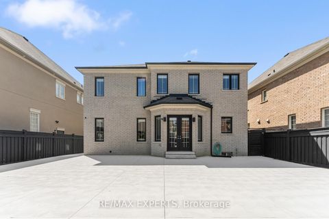 Photo 47 at 6 Dunrobin Crescent, Kleinburg, Vaughan