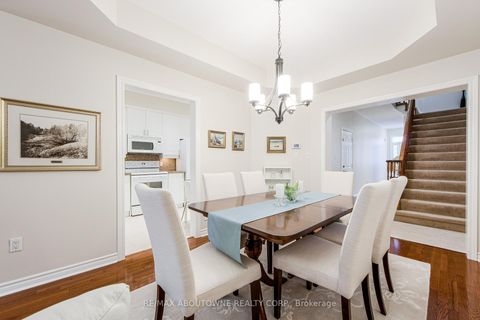 Photo 5 at 21 - 300 Ravineview Way, WC Wedgewood Creek, Oakville