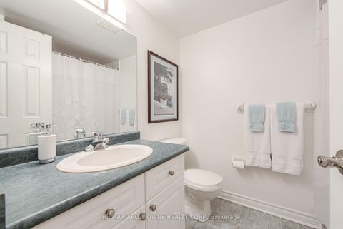 Photo 19 at 21 - 300 Ravineview Way, WC Wedgewood Creek, Oakville