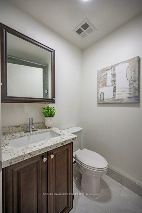 Photo 12 at 216 - 700 King Street W, Niagara, Toronto