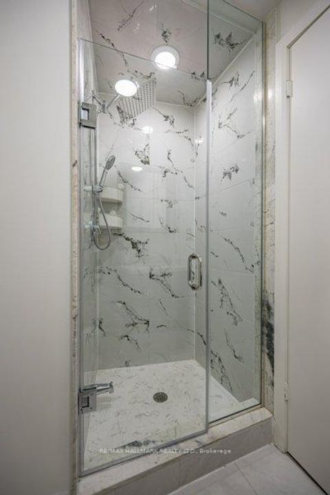 Photo 13 at 216 - 700 King Street W, Niagara, Toronto