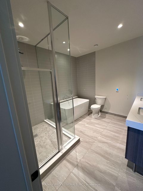 Photo 12 at 410 - 123 Maurice Drive, CO Central, Oakville