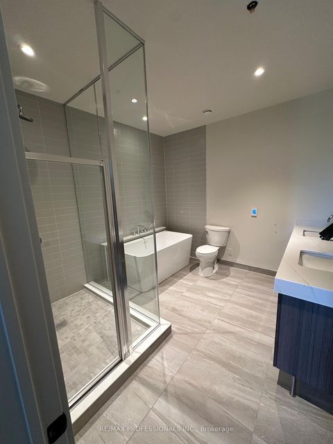 Photo 13 at 410 - 123 Maurice Drive, CO Central, Oakville