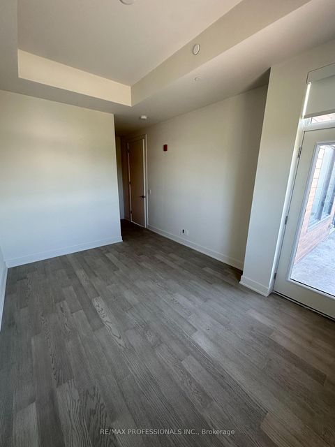 Photo 16 at 410 - 123 Maurice Drive, CO Central, Oakville