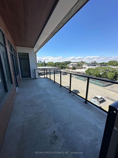 Photo 18 at 410 - 123 Maurice Drive, CO Central, Oakville