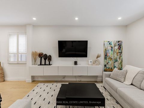 Photo 4 at 183 Locksley Avenue, Belgravia, Toronto