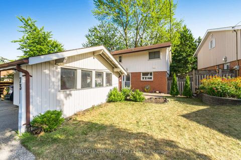Photo 5 at 73 Dogwood Crescent, Bendale, Toronto