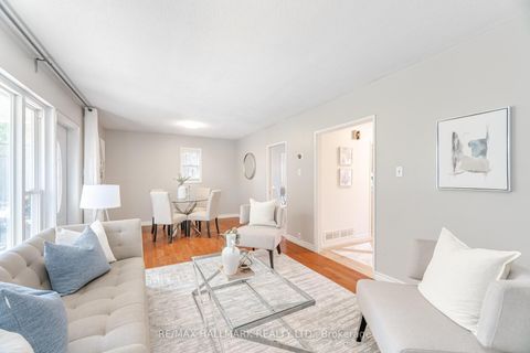 Photo 13 at 73 Dogwood Crescent, Bendale, Toronto