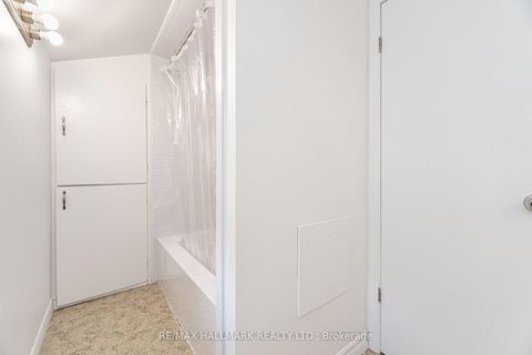 Photo 37 at 73 Dogwood Crescent, Bendale, Toronto