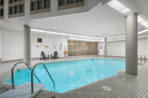 Photo 22 at 805 - 326 Major Mackenzie Drive E, Crosby, Richmond Hill