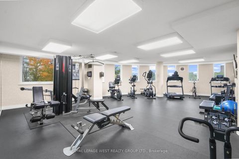 Photo 24 at 805 - 326 Major Mackenzie Drive E, Crosby, Richmond Hill