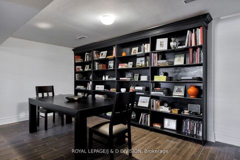 Photo 30 at 27 Paramount Court, Amesbury, Toronto