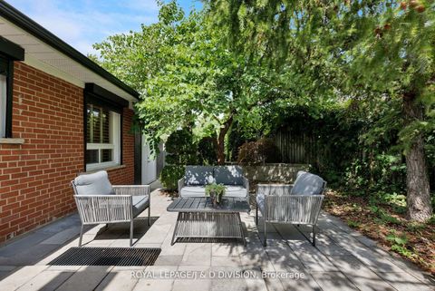 Photo 44 at 27 Paramount Court, Amesbury, Toronto