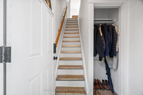 Photo 16 at 371 Howland Avenue, Casa Loma, Toronto