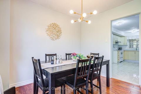 Photo 7 at 46 - 81 Brookmill Boulevard, L'Amoreaux, Toronto