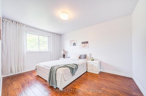 Photo 16 at 46 - 81 Brookmill Boulevard, L'Amoreaux, Toronto