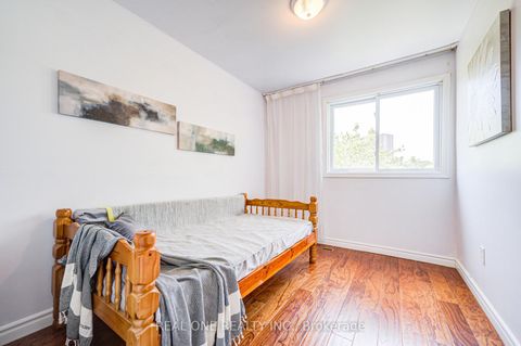 Photo 18 at 46 - 81 Brookmill Boulevard, L'Amoreaux, Toronto