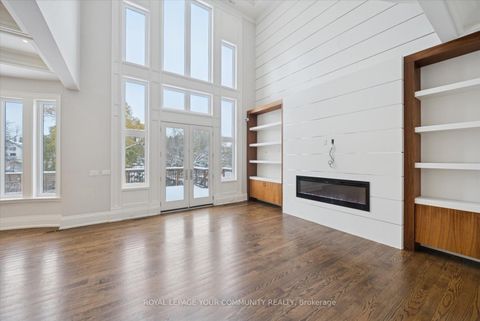 Photo 12 at 2 Poplar Drive, Oak Ridges, Richmond Hill