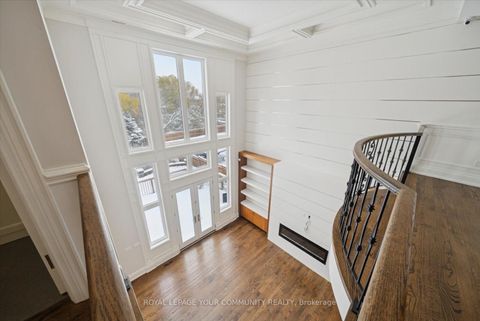 Photo 13 at 2 Poplar Drive, Oak Ridges, Richmond Hill