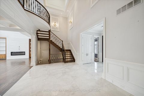 Photo 16 at 2 Poplar Drive, Oak Ridges, Richmond Hill