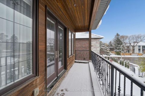 Photo 24 at 2 Poplar Drive, Oak Ridges, Richmond Hill
