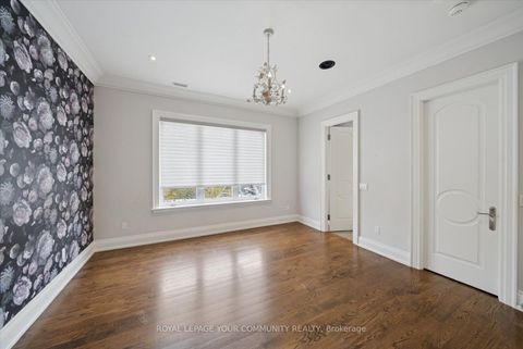 Photo 28 at 2 Poplar Drive, Oak Ridges, Richmond Hill