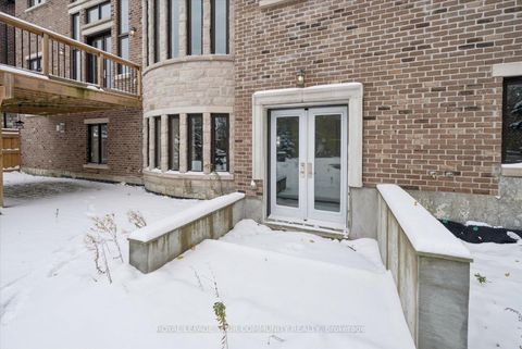 Photo 39 at 2 Poplar Drive, Oak Ridges, Richmond Hill