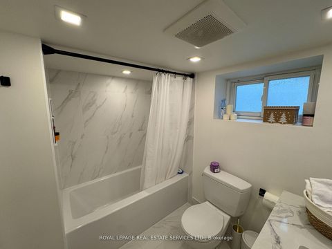 Photo 36 at 1565 Mount Pleasant Road, Lawrence Park North, Toronto