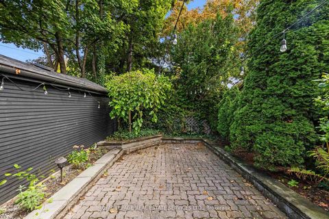 Photo 40 at 1565 Mount Pleasant Road, Lawrence Park North, Toronto