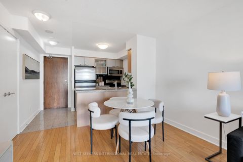 Photo 8 at 1011 - 16 Harrison Garden Boulevard, Willowdale East, Toronto