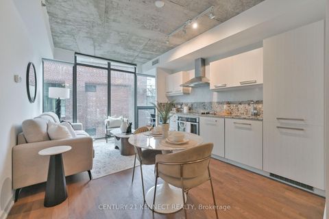 Photo 6 at 607 - 15 Beverley Street, Chinatown, Toronto