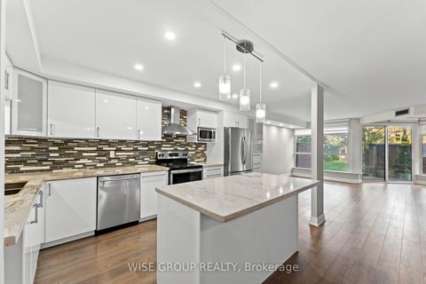 Photo 9 at 113 - 5 Weldrick Road W, North Richvale, Richmond Hill