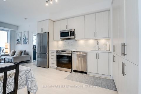 Photo 10 at 1605 - 95 Oneida Crescent, Langstaff, Richmond Hill