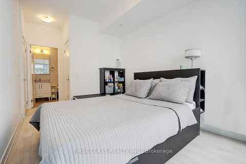 Photo 23 at 1605 - 95 Oneida Crescent, Langstaff, Richmond Hill