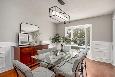 Photo 8 at 1544 Greenbriar Drive, GA Glen Abbey, Oakville