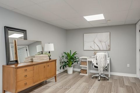 Photo 34 at 1544 Greenbriar Drive, GA Glen Abbey, Oakville