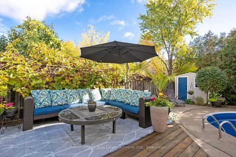 Photo 43 at 1544 Greenbriar Drive, GA Glen Abbey, Oakville