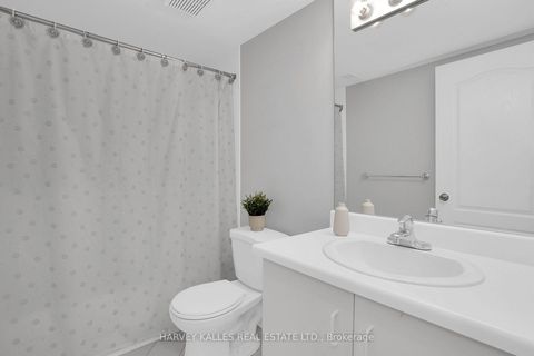 Photo 35 at 398 Bedford Park, Nortown, Toronto