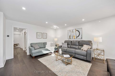 Photo 5 at 36 Summerside Crescent, Hillcrest Village, Toronto