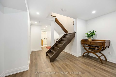 Photo 15 at 36 Summerside Crescent, Hillcrest Village, Toronto