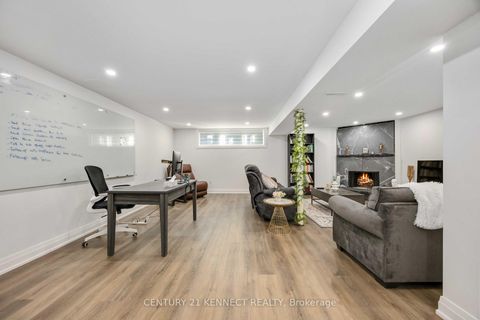 Photo 18 at 36 Summerside Crescent, Hillcrest Village, Toronto