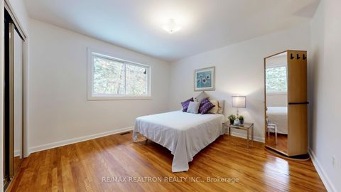 Photo 6 at 69 Mossbank Drive, Woburn, Toronto