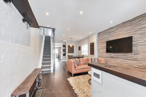 Photo 4 at 98 Frater Avenue, East York, Toronto