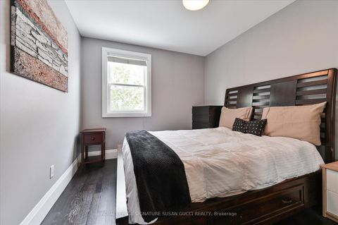 Photo 20 at 98 Frater Avenue, East York, Toronto